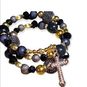 🙏🏻Cross bracelet with up cycled reclaimed beads, pretty/religious.Beautiful